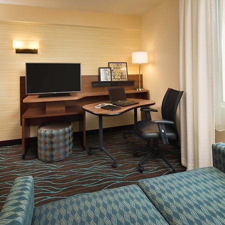 Fairfield Inn & Suites By Marriott Calgary Downtown Eksteriør billede