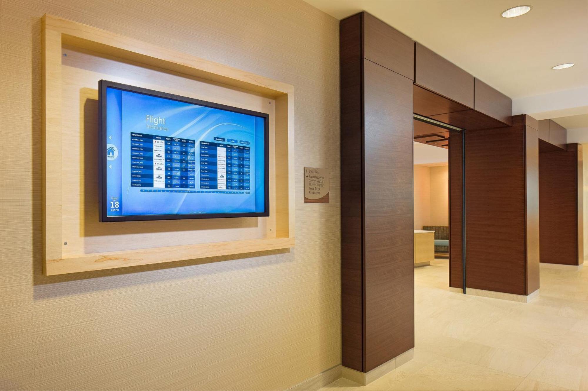 Fairfield Inn & Suites By Marriott Calgary Downtown Eksteriør billede